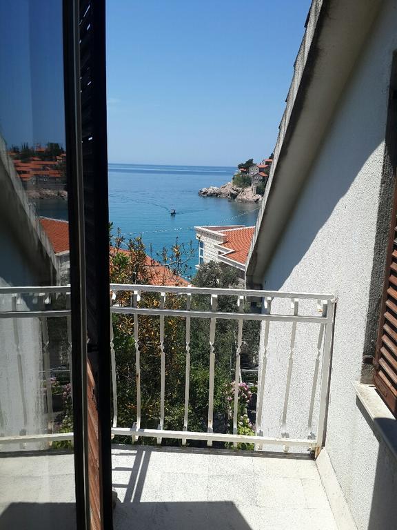 Apartments Andus Sveti Stefan Buitenkant foto