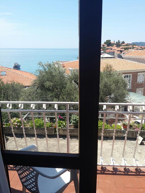Apartments Andus Sveti Stefan Buitenkant foto